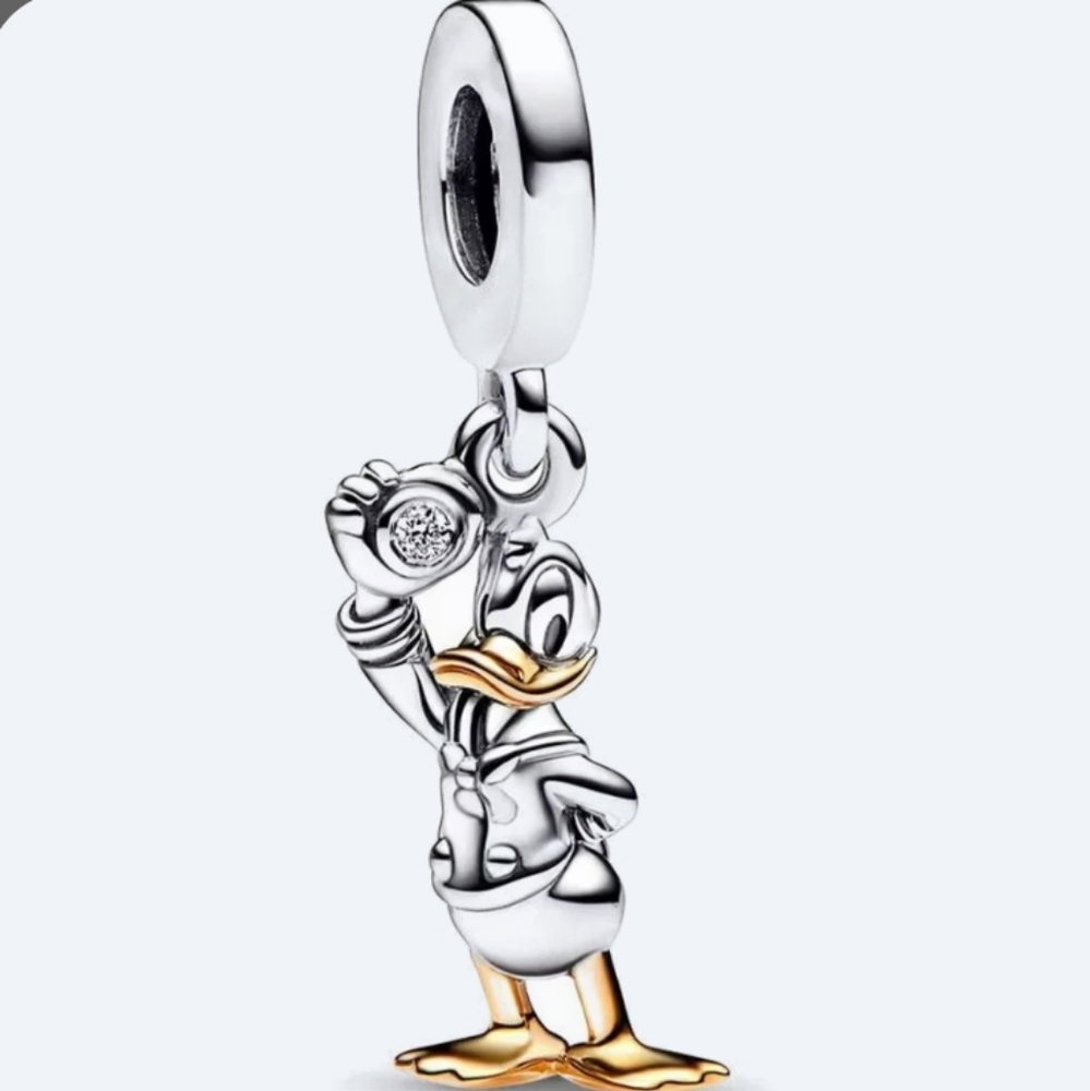 Donald Duck Charm